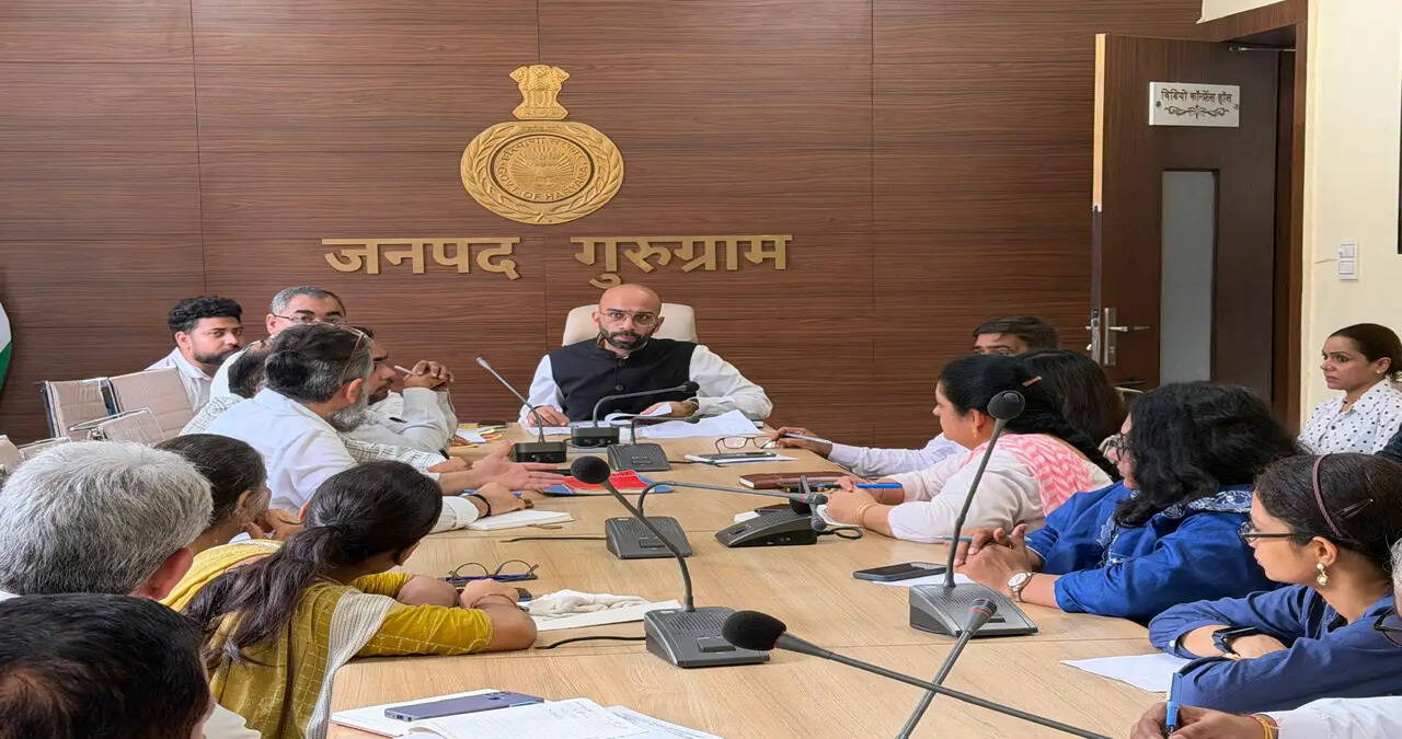 *सरकारी प्रतिष्ठानों में अप्रेंटिसशिप को मिलेगा बढ़ावा, अधिक से अधिक प्रशिक्षुओं का करें चयन : एडीसी सोनू भट्ट*