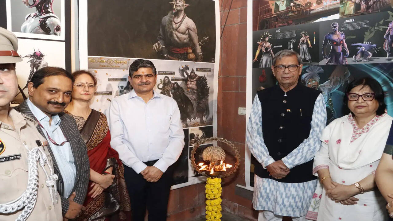 &nbsp;सुपवा में 'अभिव्यंजना' का आगाज, कला के रंगों में डूबा यूनिवर्सिटी परिसर&nbsp;