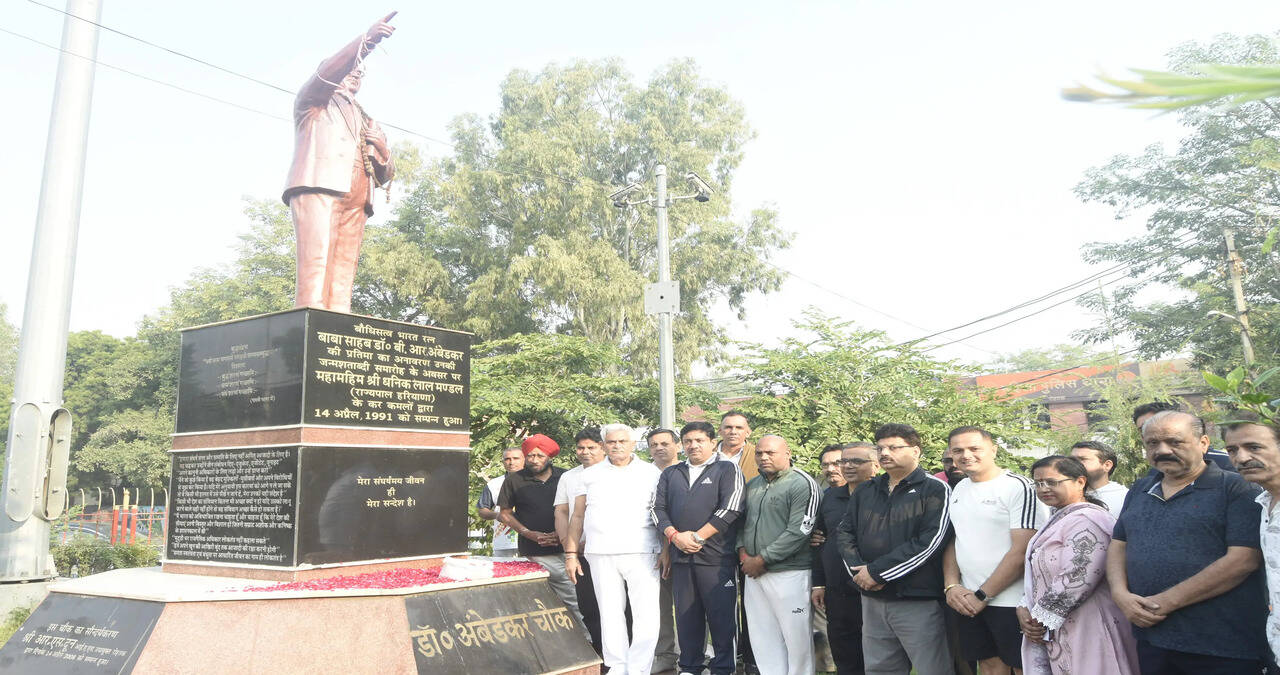 &nbsp;युवा पीढ़ी को आजादी के संघर्ष और महापुरुषों के बलिदान से अवगत कराना आवश्यक :- पूर्व मंत्री मनीष ग्रोवर