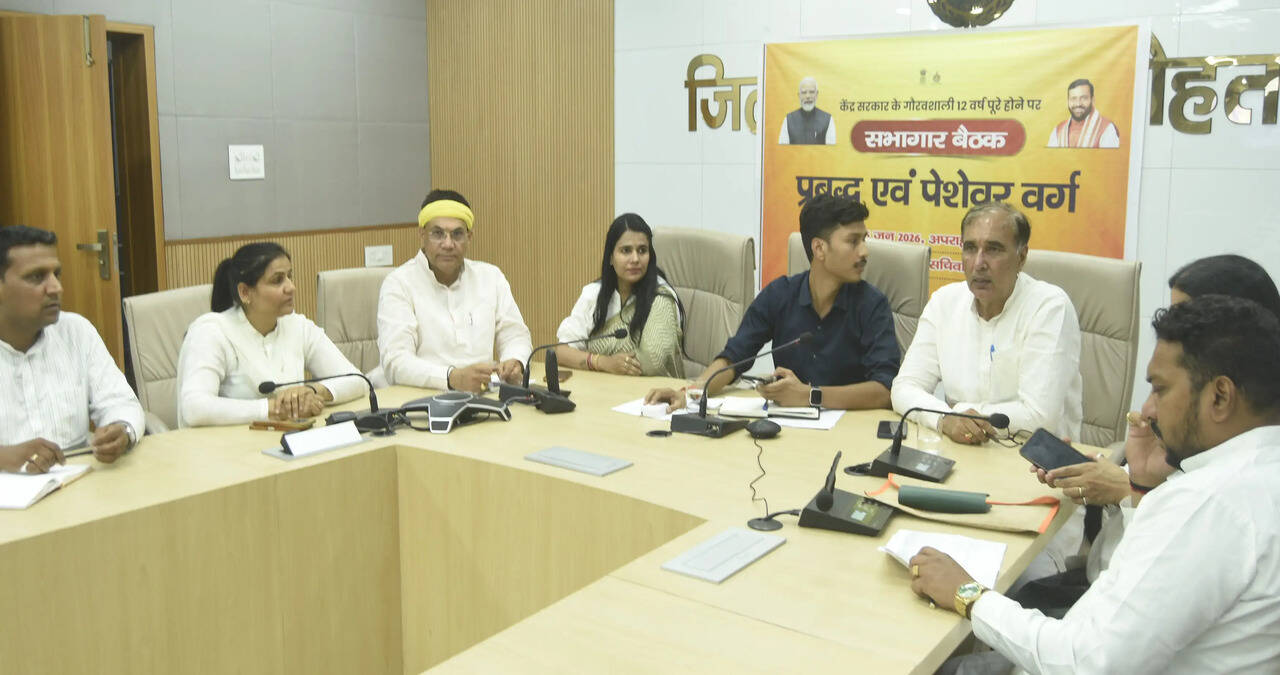 &nbsp;केंद्र सरकार की योजनाओं व विकास कार्यक्रमों का समाज के प्रत्येक वर्ग तक पहुंचा लाभ :- जिला अध्यक्ष एडवोकेट रणवीर सिंह ढाका