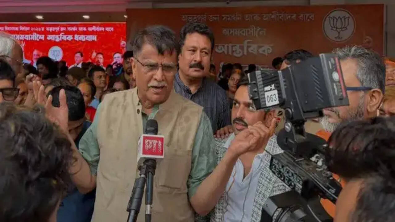 पीएम मोदी के नेतृत्व बंगाल और असम में  भाजपा की शानदार विजय