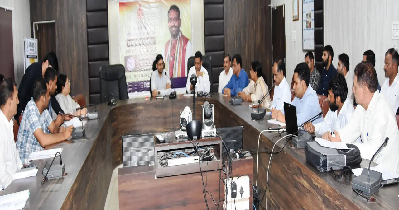 &nbsp;मुख्यमंत्री अंत्योदय परिवार उत्थान मेले में पात्र लोगों को मिलेगा योजनाओं का मौके पर ही लाभ: एडीसी