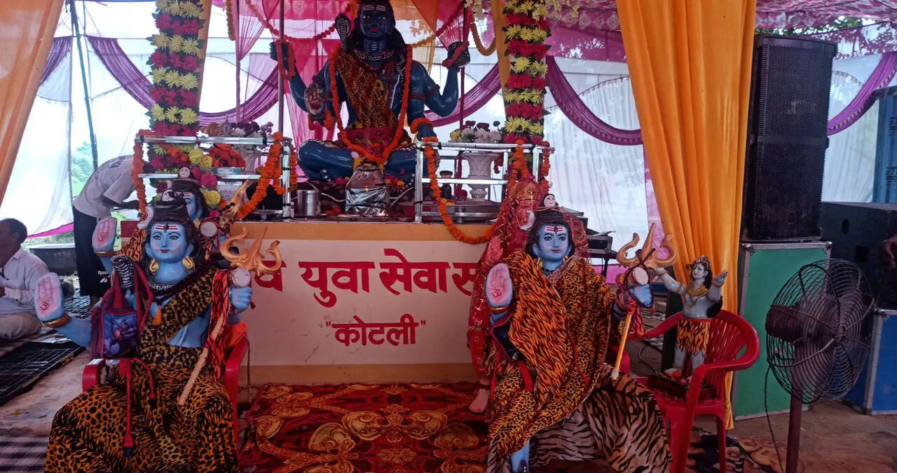 Sirsa News: कोटली में शुरू हुआ शिव युवा सेवा समिति का 26वां विशाल कावड़ भंडारा, "सेवा ही शिव है" की भावना के साथ शिवरात्रि तक चलेगा भंडारा