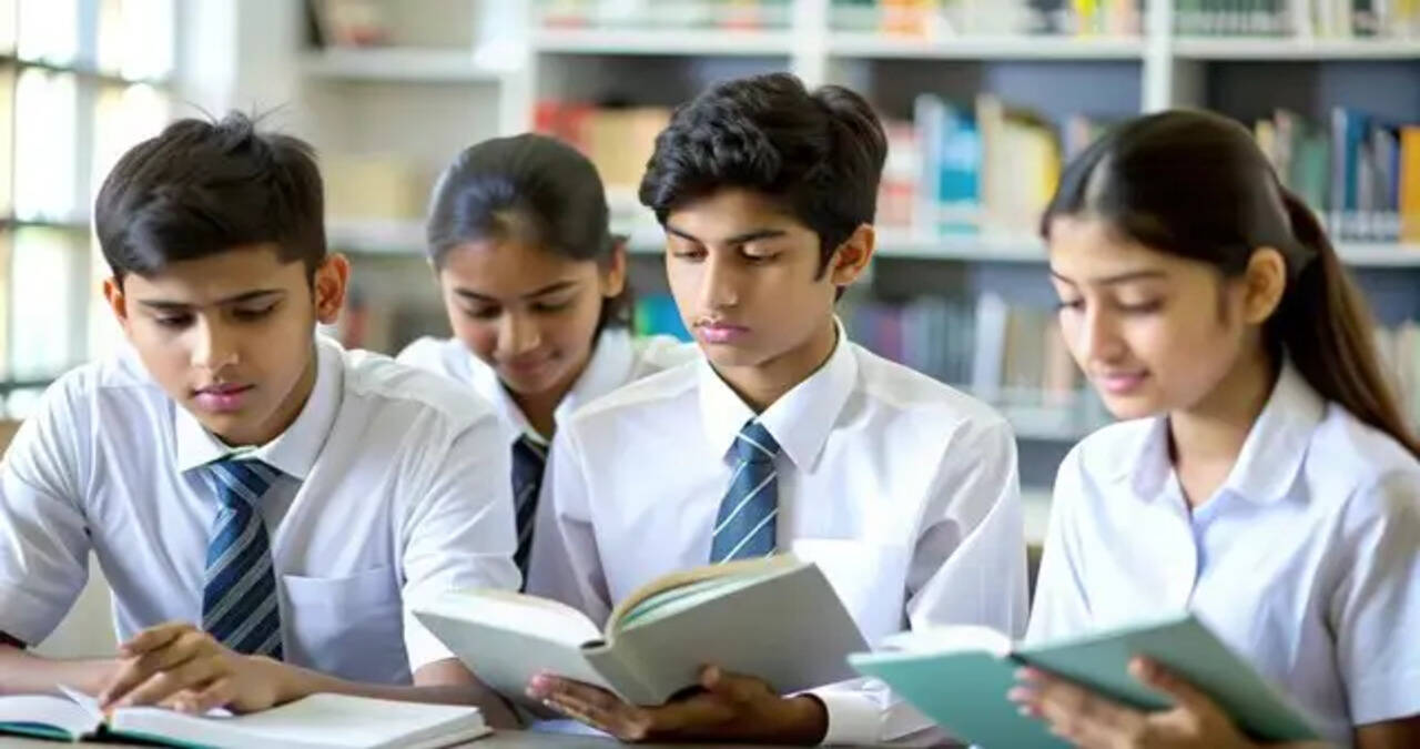 सरकार विद्यार्थियों को तकनीकी शिक्षा मुहैया करवाने पर दे रही बल- मुख्यमंत्री