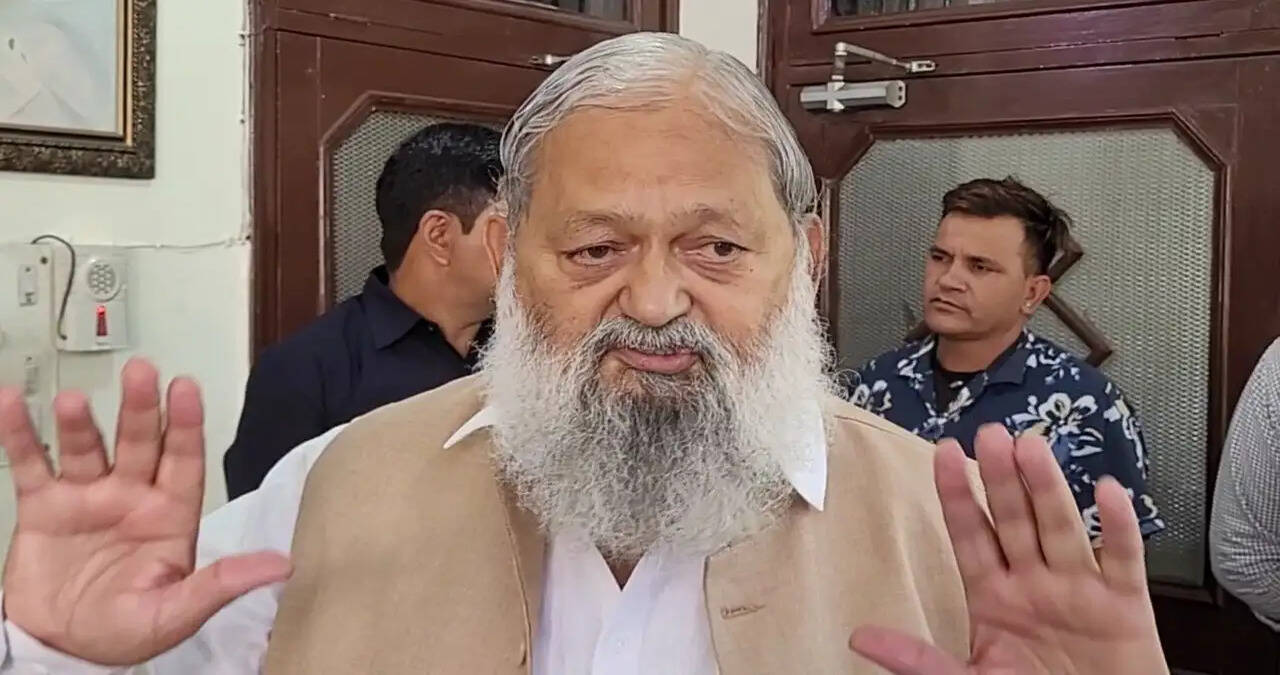  बिजली कर्मचारी हड़ताल का रास्ता छोड़ हमारे साथ आए, कोई सुझाव देना चाहते है तो बताए : ऊर्जा मंत्री अनिल विज