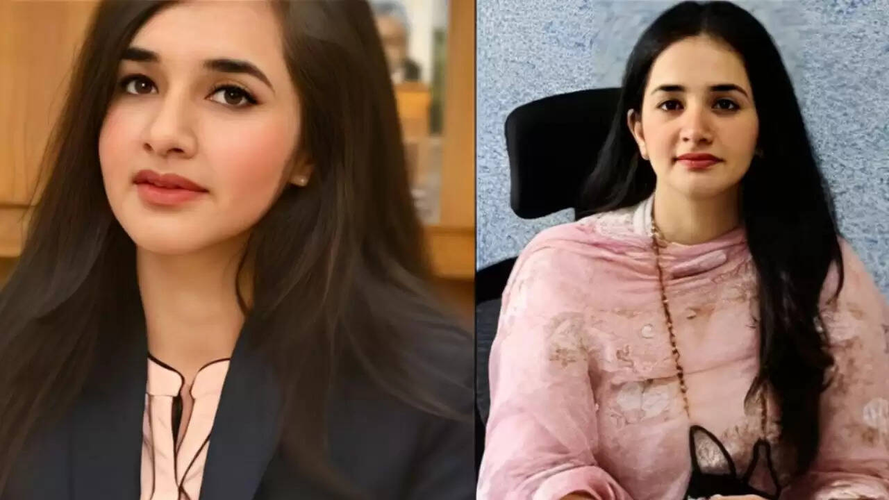 IAS Farah Hussain