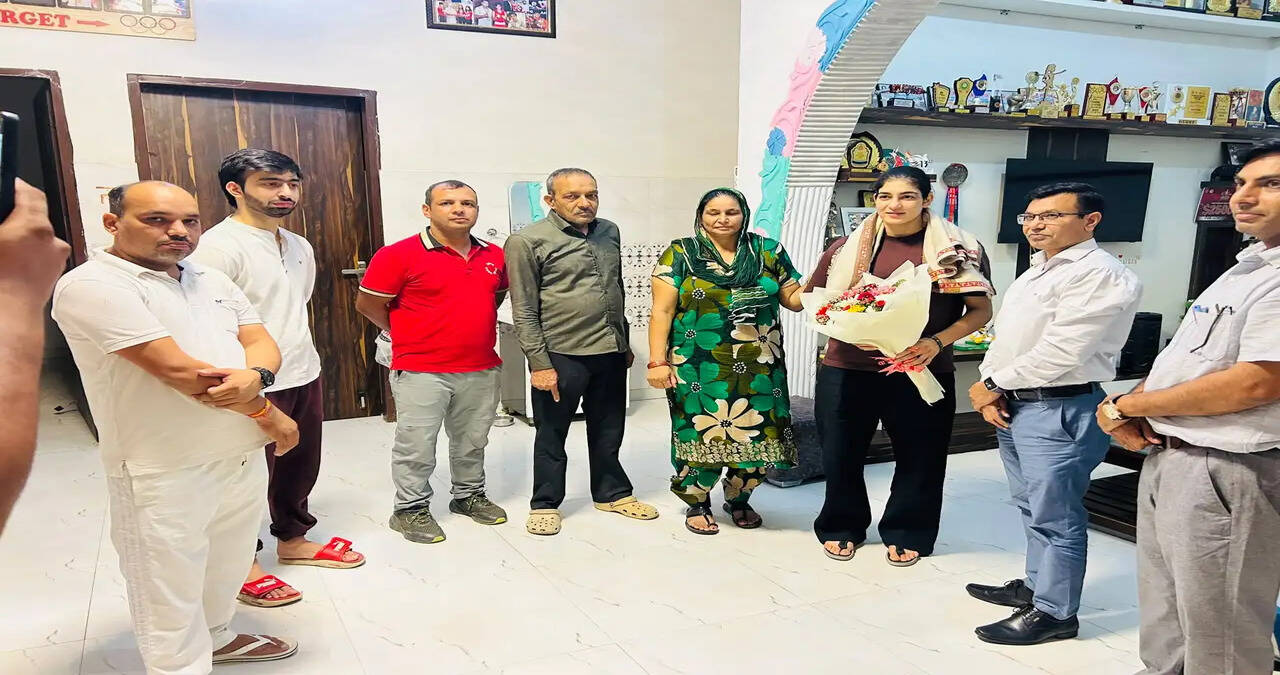 &nbsp;एशियन गेम्स में रोहतक की बेटियों ने बढ़ाया देश और जिला का गौरव:- &nbsp;उपायुक्त सतबीर सिंह