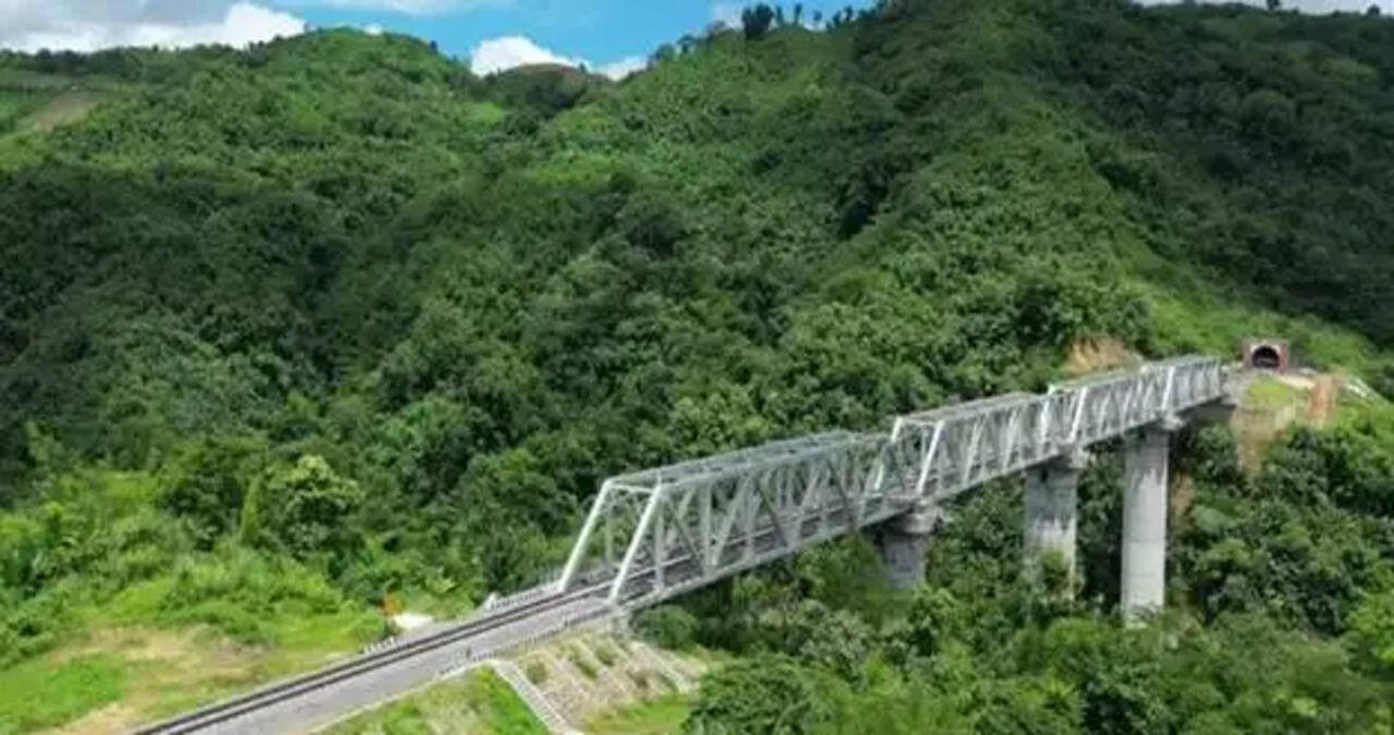 &nbsp;50 किलोमीटर की रेल कनेक्टिविटी ने बदली मिजोरम की तस्वीर, रेलवे लाइफलाइन ने पूरा किया सफलता का एक साल