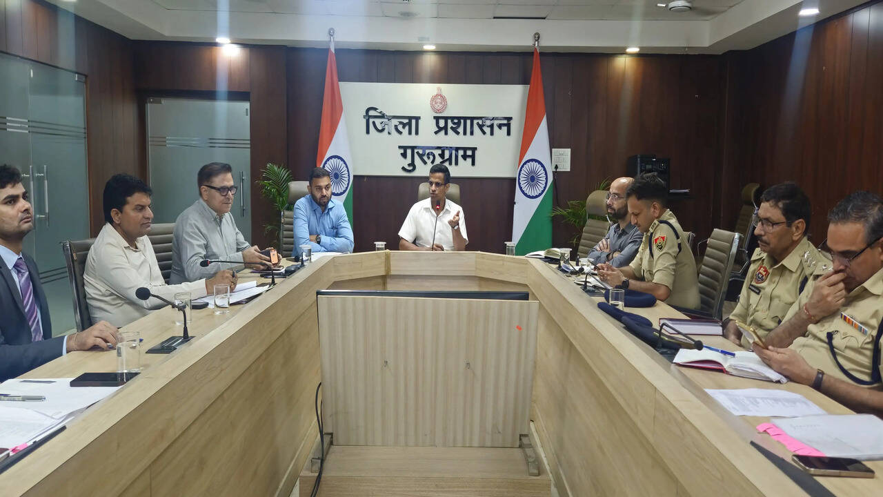 मानसून से पहले गुरुग्राम में तैयारियां तेज, डीसी उत्तम सिंह ने दिए स्पष्ट निर्देश