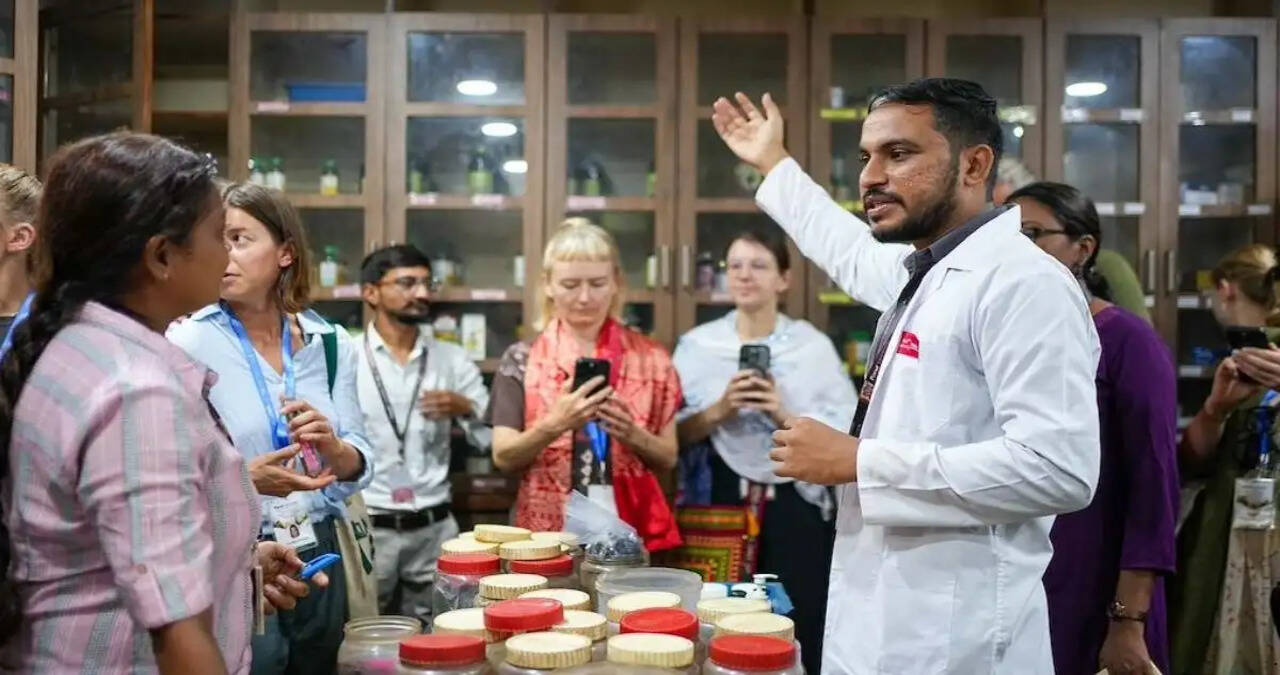 Gujarat based Parul University hosts 24 Ayurveda Practitioners from Poland for international Panchakarma and Ayurveda programs