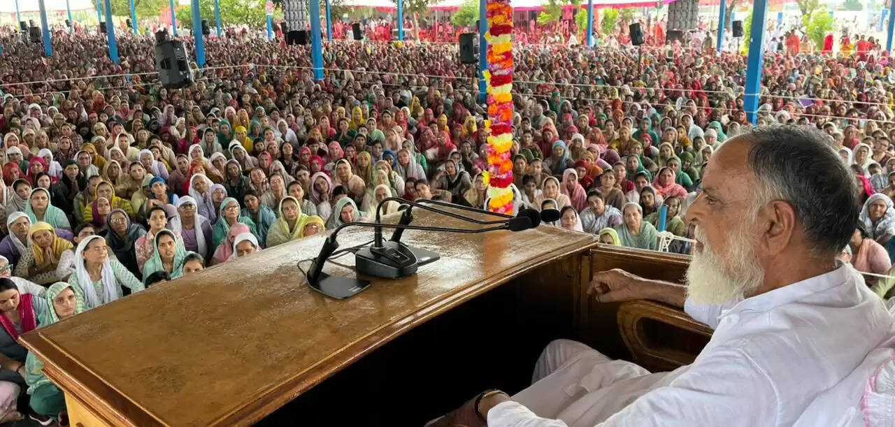 Thousands of people reached the satsang of Satguru Kanwar Saheb Ji Maharaj, these words of Maharaj Ji can bring a big change in your life