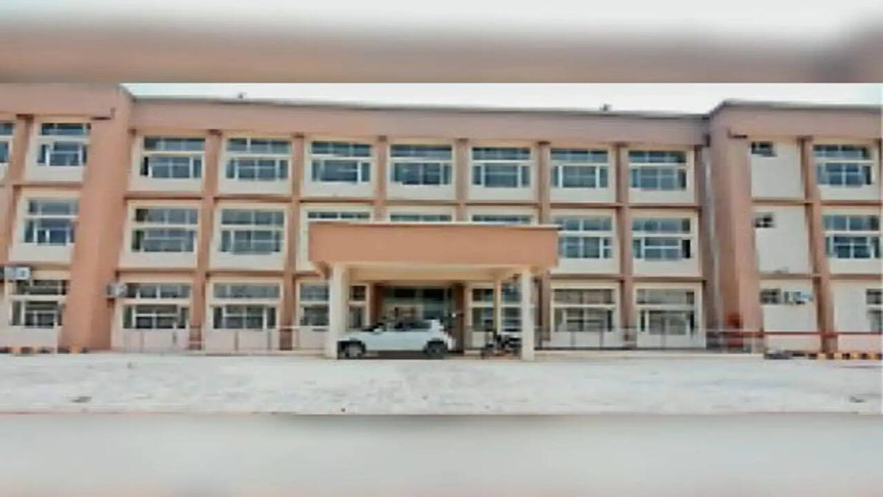 फतेहाबाद में अवैध कॉमर्शियल कॉलोनी की फर्जी तरीके से रजिस्ट्री, सरकारी खजाने को लाखों का नुकसान&nbsp;