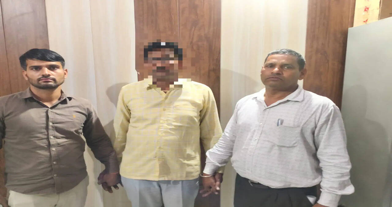 पलवल में एसीबी की बड़ी कार्रवाई: 5 हजार रुपये रिश्वत लेते सीआईए होडल का सब-इंस्पेक्टर रंगे हाथ गिरफ्तार