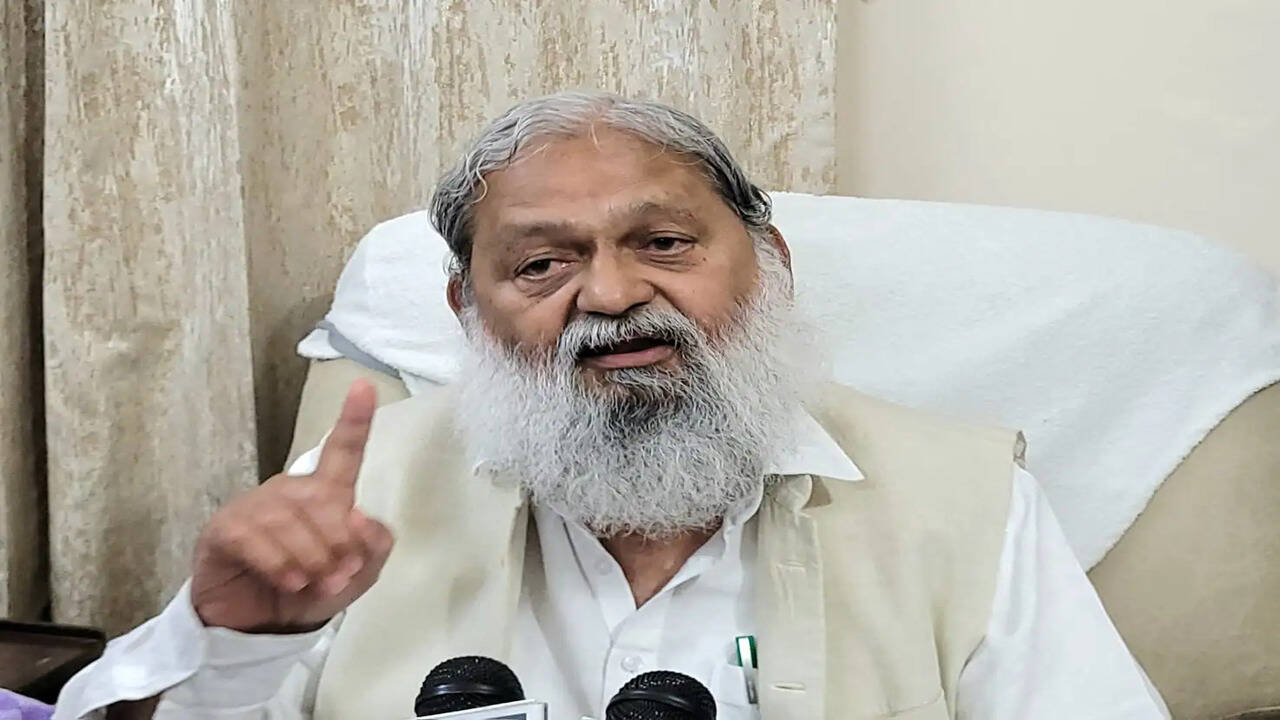 भाजपा की ऐतिहासिक जीत पर बोले ऊर्जा मंत्री अनिल विज, &ldquo;जनता ने सारी पार्टियों को स्कैन कर पहचाना, काम करने वाली पार्टी केवल भाजपा&rdquo;