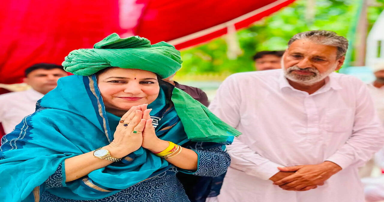 हरियाणा के नूंह में इनेलो की रैली को लेकर कसी कमर, 31 अगस्त से पूरे हरियाणा में महिलाओं के बीच जाएगी सुनैना चौटाला