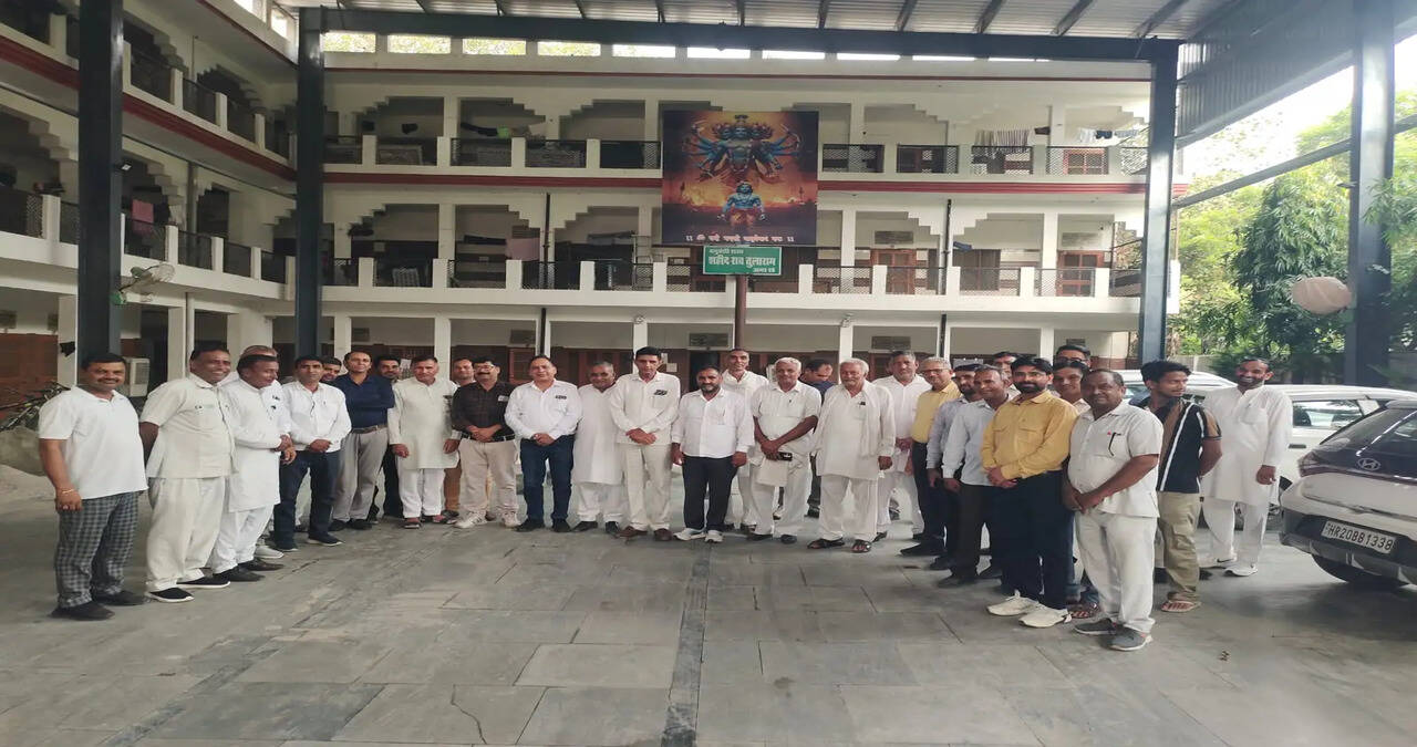 निजी स्कूल संचालकों ने सरकार की नीतियों पर जताया रोष, समस्याओं के समाधान को लेकर जल्द शिक्षा मंत्री व मुख्यमंत्री से करेंगे मुलाकात