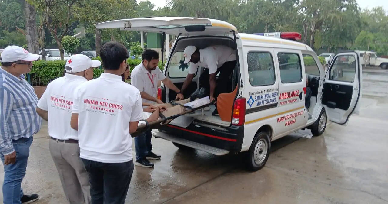 डीसी आयुष सिन्हा के निर्देशानुसार नेहरू कॉलेज में आपदा प्रबंधन अभ्यास आयोजित