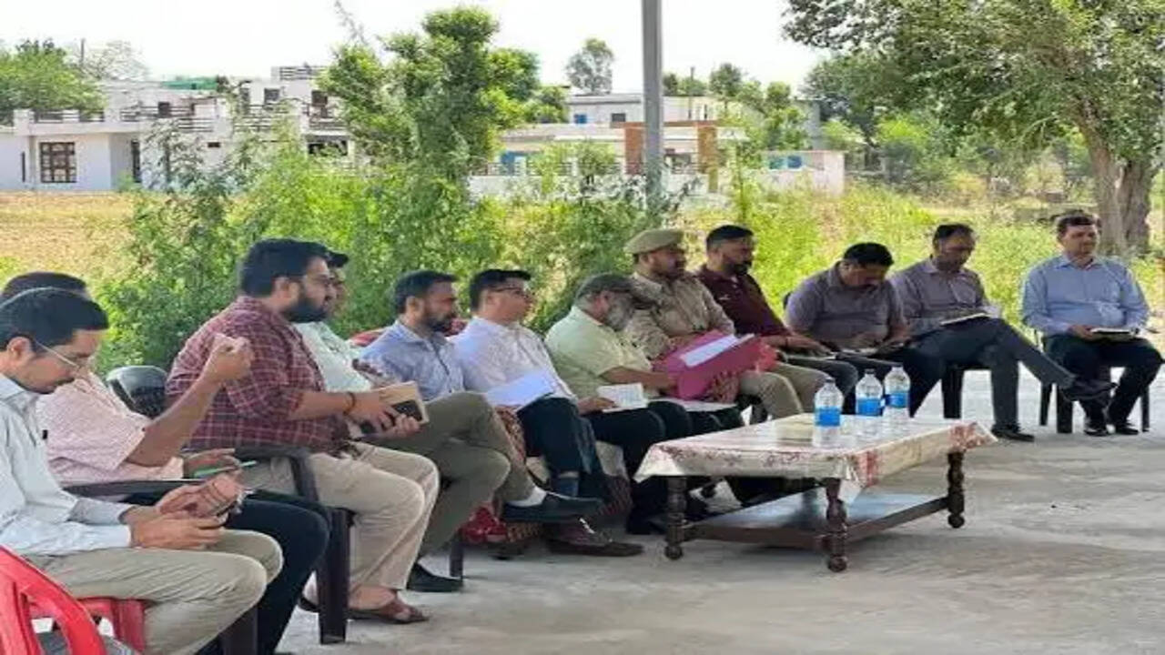 *जिला प्रशासन का रात्रि ठहराव 30 जून को गांव पहाड़ी में*