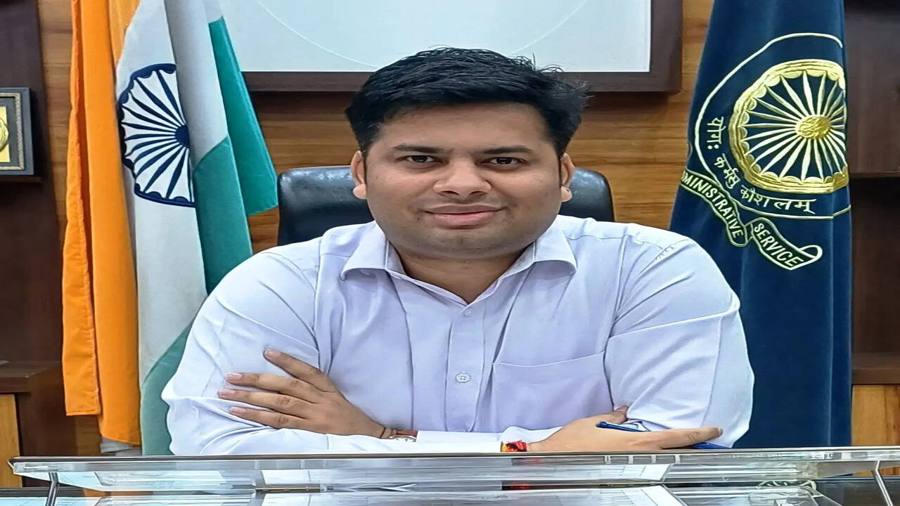 डीसी ने जनगणना-2027 मकानों के सूचीकरण कार्य में तेजी लाने के दिए निर्देश