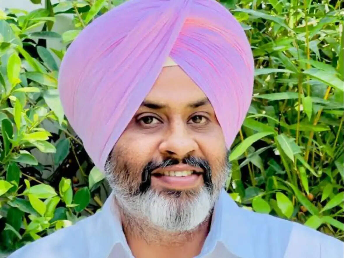 Punjab News: हरियाणा में KMP पर भीषण सड़क हादसा, पंजाब के नेता और ड्राईवर की मौत, गनमैन घायल