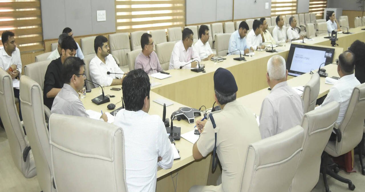 &nbsp;रिफॉर्म उत्सव को प्रभावी ढंग से लागू करने के लिए सभी विभाग आपसी समन्वय के साथ करे कार्य :-उपायुक्त सतबीर सिंह