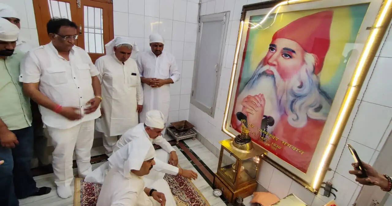 &nbsp; नलवा हल्के के मंगाली गांव की विभिन्न पंचायतों में विभिन्न विकास कार्यों का हुआ उद्घाटन