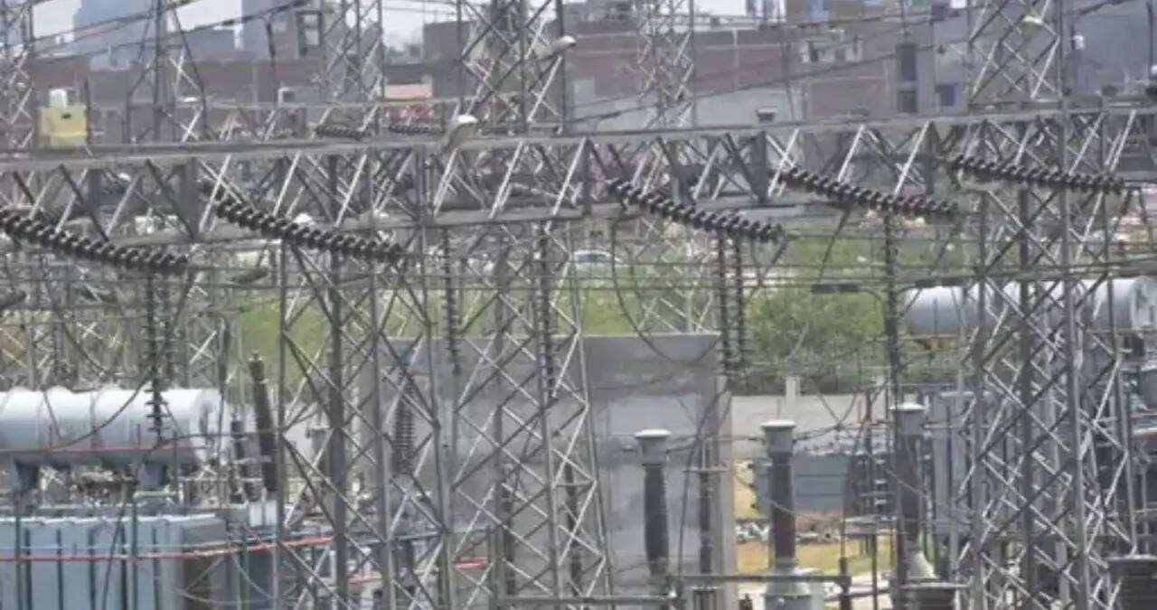 महेंद्रगढ़ में बिजली आपूर्ति रहेगी बाधित:11 केवी फीडर पर होगा काम, सुबह 6 से 10 बजे तक बिजली रहेगी गुल