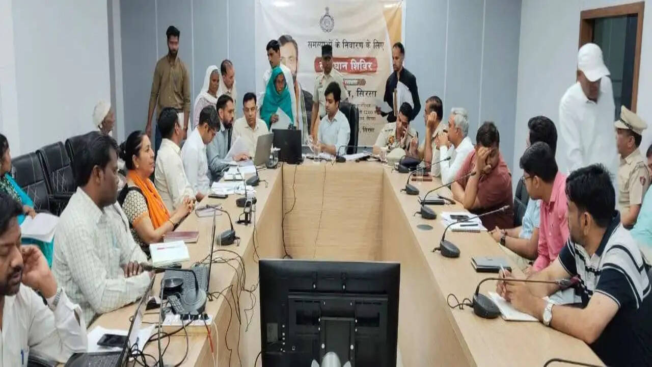 &nbsp;समाधान शिविर में प्राप्त शिकायतों का प्राथमिकता से किया जाए निपटारा : एडीसी अर्पित संगल