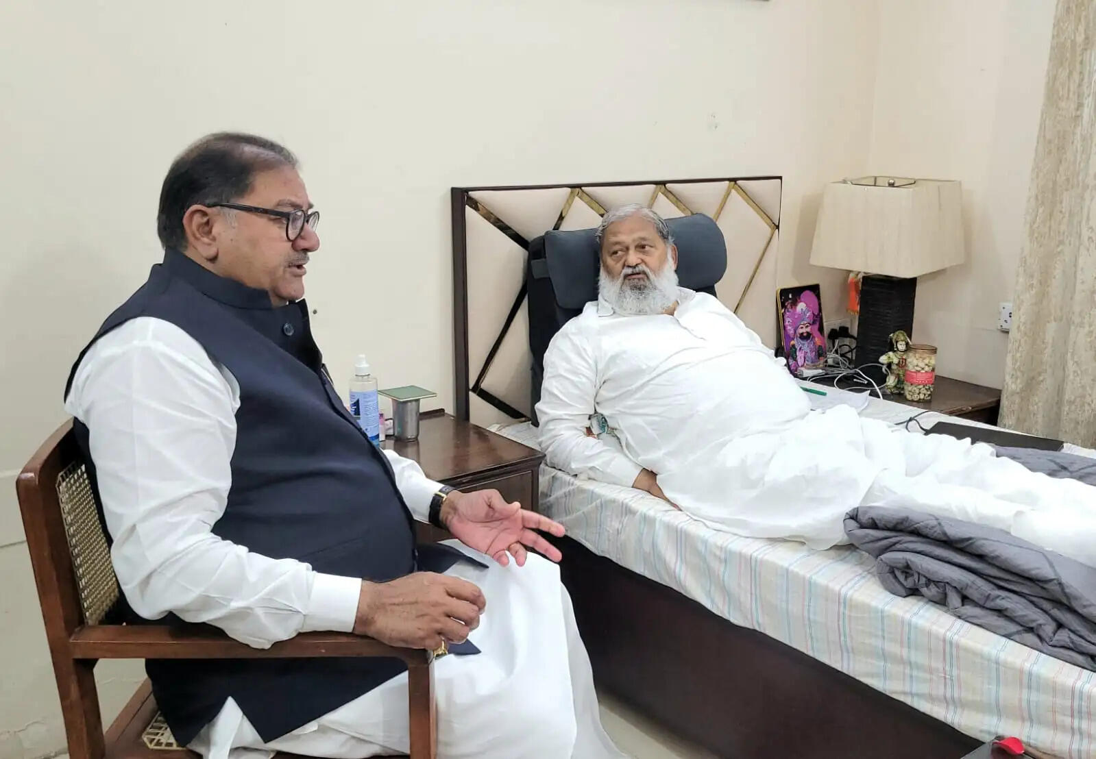 CM Saini and INLD President Abhay Chautala reached to inquire