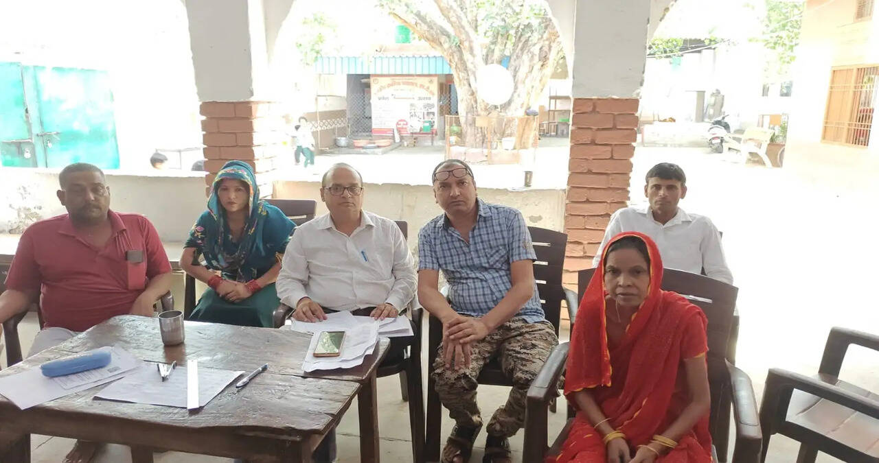 &nbsp; विशेष गहन पुनरीक्षण-2026 : मतदाता सूची के लंबित नोटिसों के निपटारे के लिए विशेष शिविर शुरू, पहले दिन 8 ह