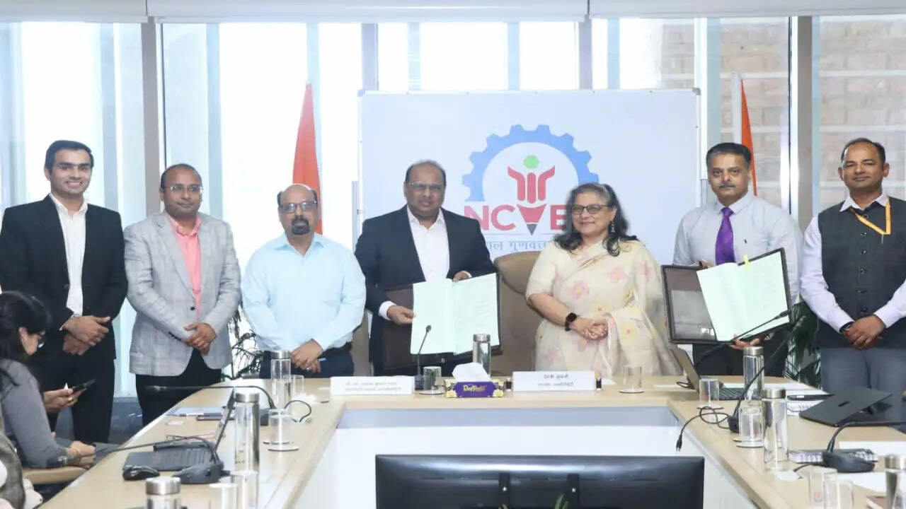 एनसीवीईटी और एचकेसीएल के बीच महत्वपूर्ण समझौता, एचकेसीएल को &lsquo;डुअल&rsquo; श्रेणी संस्थान के रूप में राष्ट्रीय मान्यता