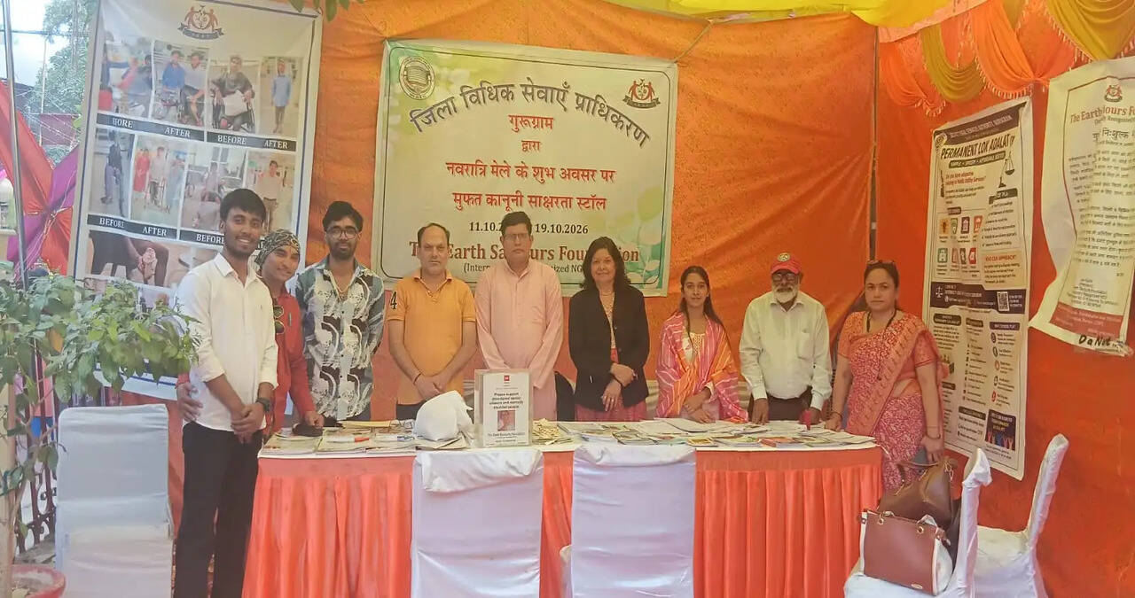 &nbsp;शीतला माता मंदिर परिसर में नवरात्रि के दौरान लगाया गया कानूनी जागरूकता स्टॉल