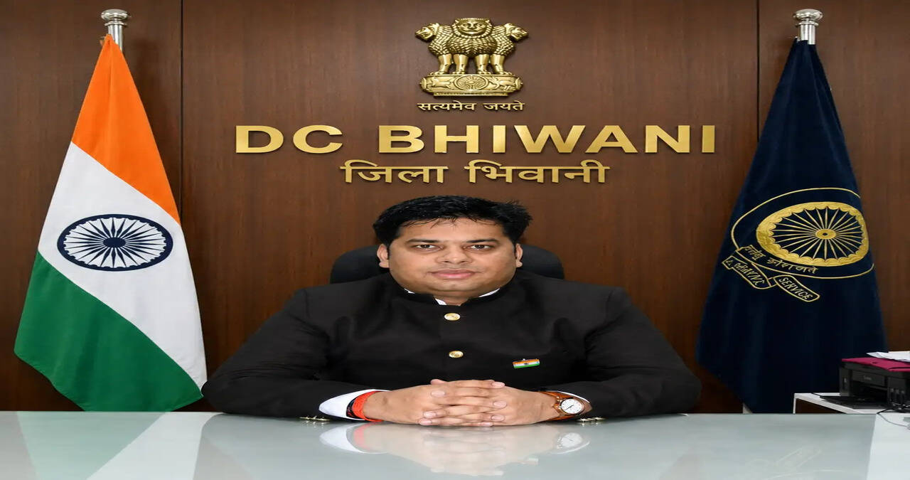 एसआईआर से संबंधित सभी नोटिस दो दिन में वितरित करवाएं अधिकारी: साहिल गुप्ता