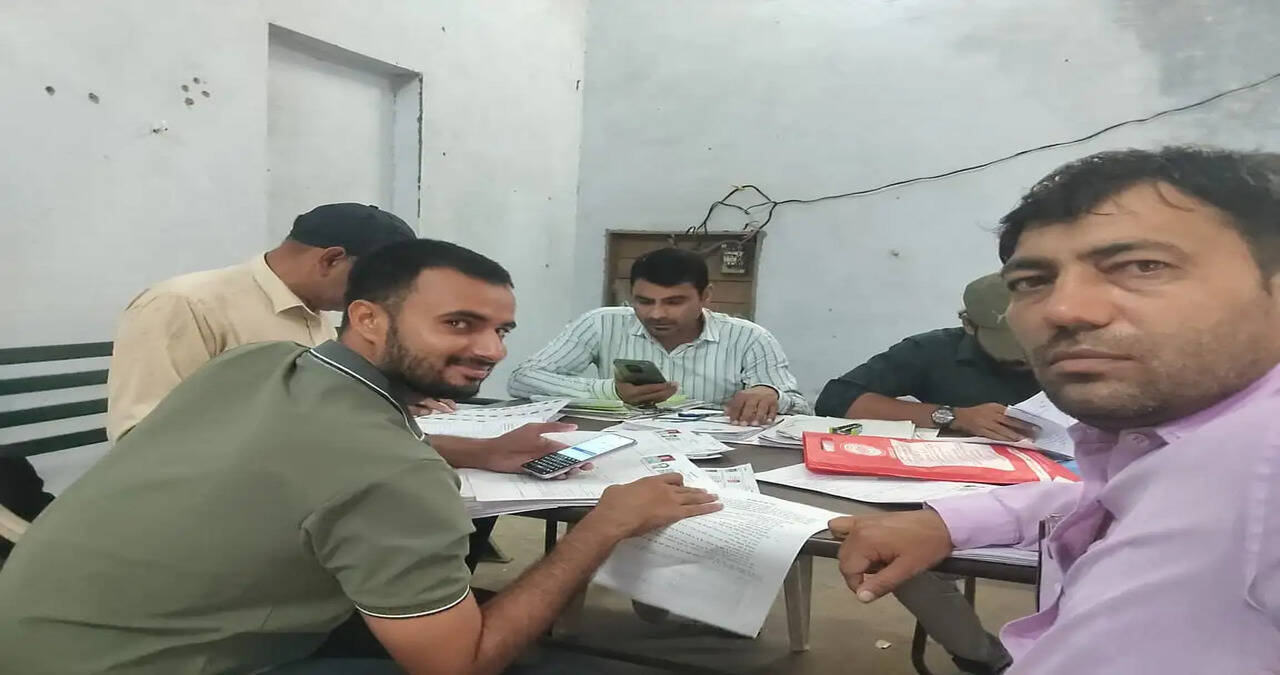 &nbsp;एसआईआर-2026 अभियान में सहयोग करें, अंतिम समय का इंतजार न करें और जल्द से जल्द जमा करवाएं एन्यूमरेशन फार्म :-उपायुक्त सचिन गुप्ता