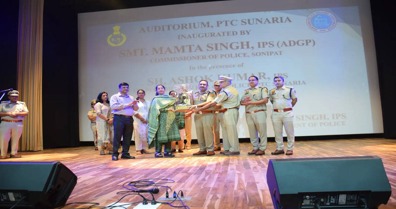 पुलिस ट्रेनिंग कॉलेज सुनारिया में नवनिर्मित सभागार का उद्घाटन