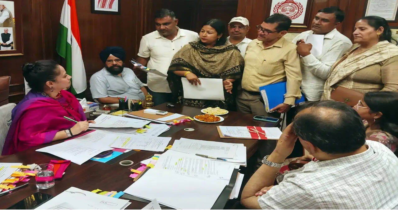 Directs Officers to Resolve All Grievances within Stipulated Time Frame