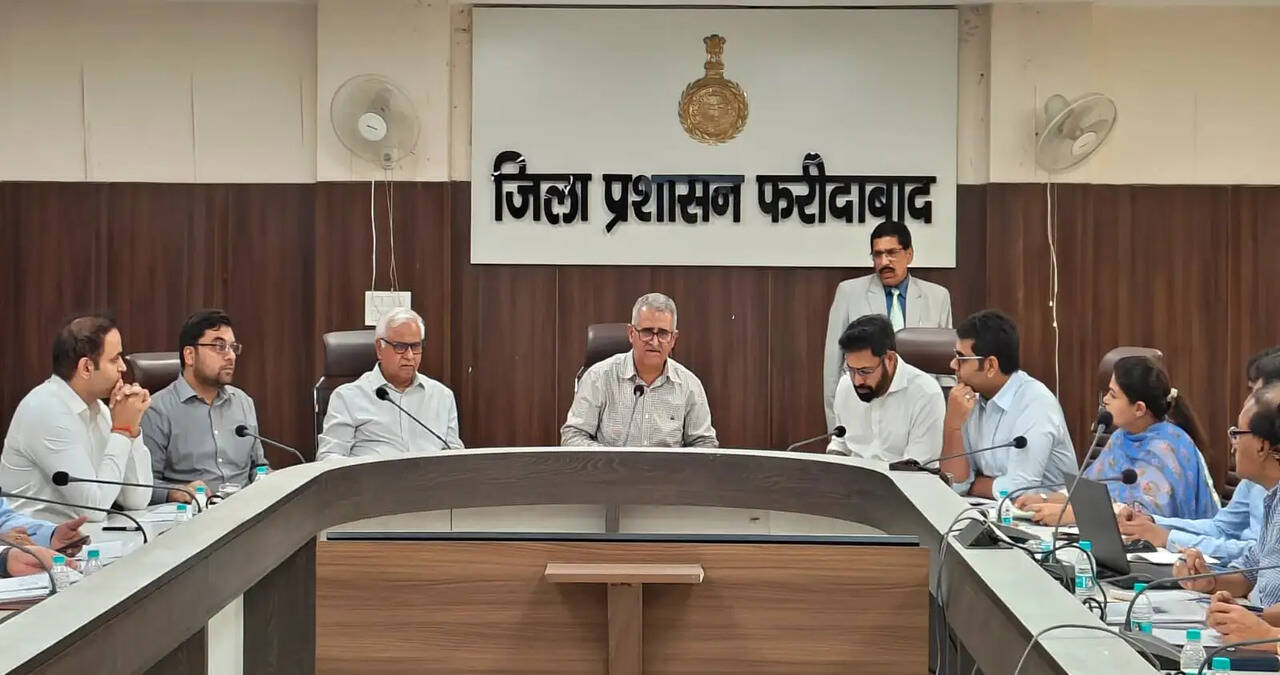 &nbsp;विकास कार्यों में जवाबदेही और गुणवत्ता से कोई समझौता नहीं : डी.एस. ढेसी