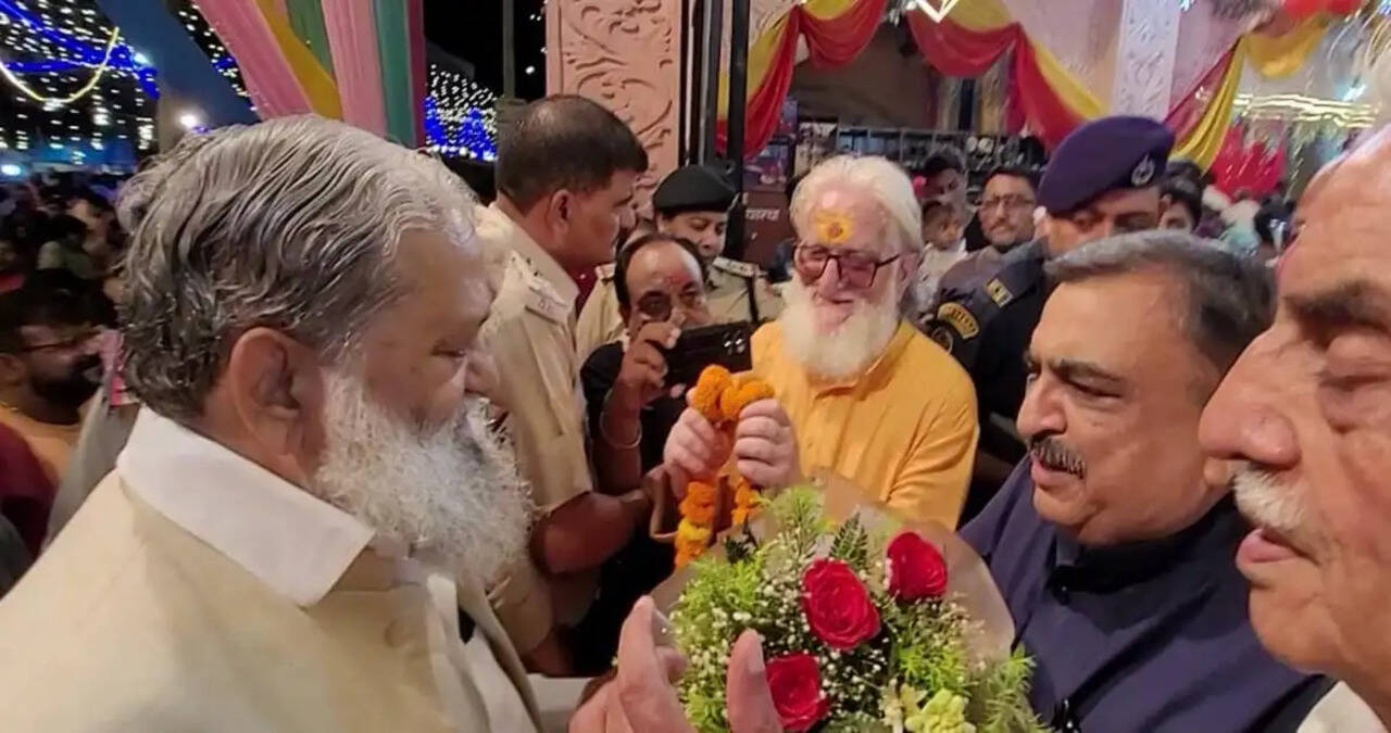 भगवान श्रीकृष्ण के उपदेशों को अपने जीवन में अपनाएं और समाज कल्याण में योगदान दें : ऊर्जा मंत्री अनिल विज