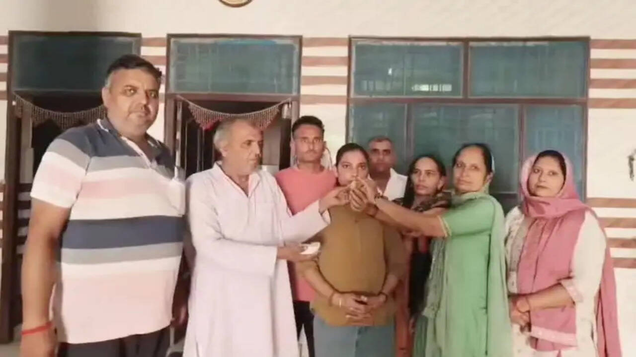 हरियाणा की बेटी मनीषा कौशिक का ISRO में हुआ चयन