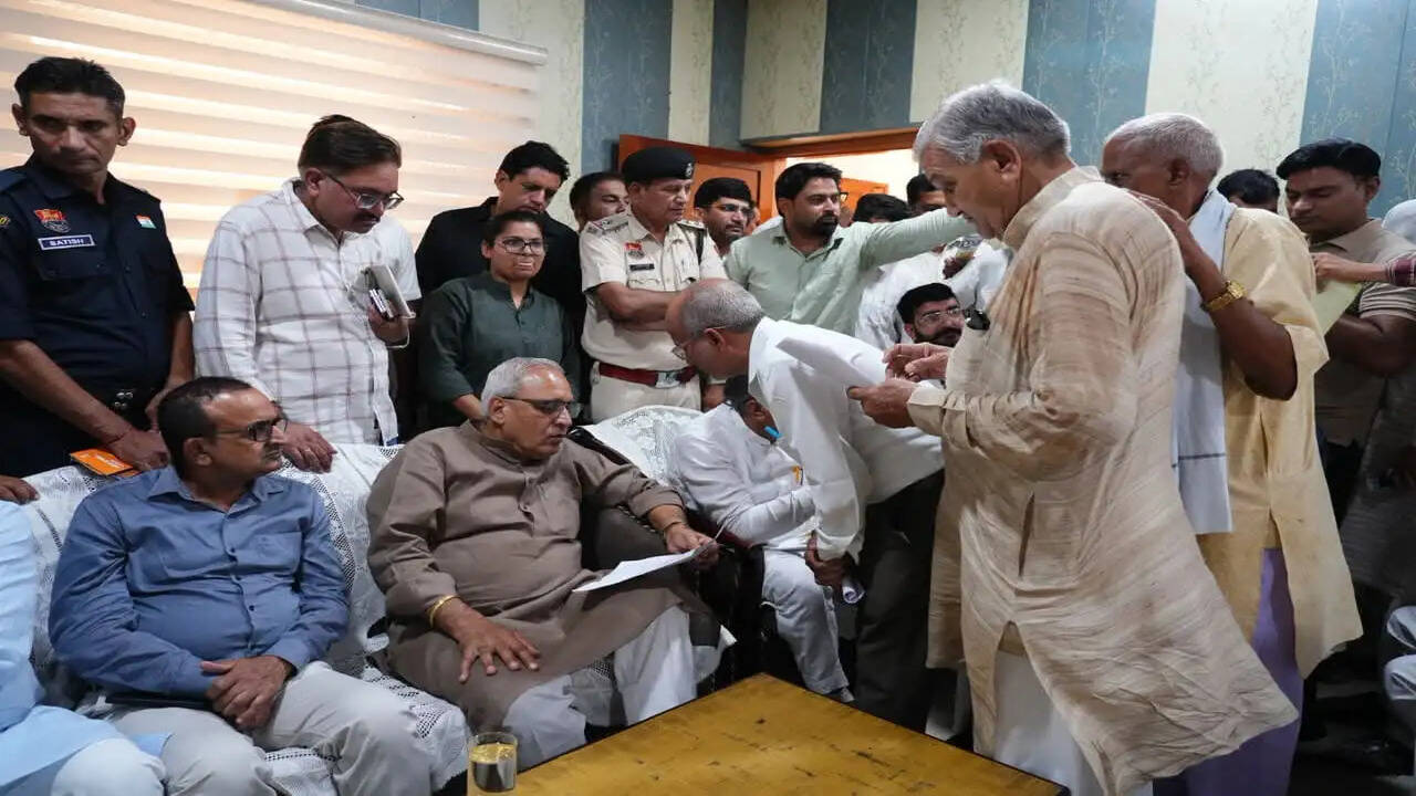 &nbsp;जनता की समस्याओं का समयबद्ध समाधान सरकार की सर्वोच्च प्राथमिकता: रणबीर गंगवा