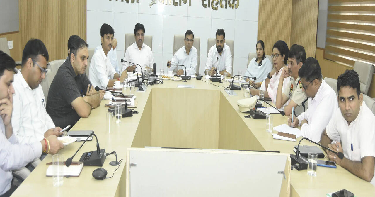 शिक्षक समाज का मार्गदर्शक ही नहीं, बल्कि राष्ट्र निर्माण का आधार :- डॉ. तरन्नुम खान