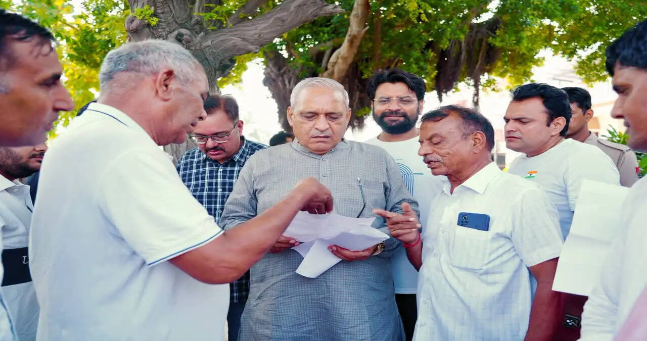 प्रदेशवासियों की समस्याओं का त्वरित समाधान सरकार की सर्वोच्च प्राथमिकता : कैबिनेट मंत्री रणबीर गंगवा
